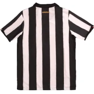 Juventus 2010-11 Domácí Dres Retro